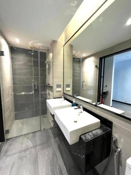 M101 Klcc Kl City King Suites By Livin Kuala Lumpur Dış mekan fotoğraf